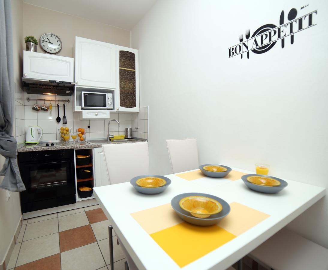 Subcastrum Apartments Pula Ngoại thất bức ảnh